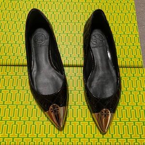 New Tory Burch Quilted Black Patent Leather Pointed Toe Flats size 5